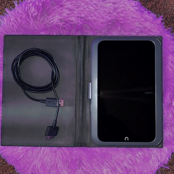 Black Nook eReader - Picture 2 of 2